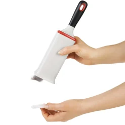 OXO Kleiderbürste "selbsreinigend"